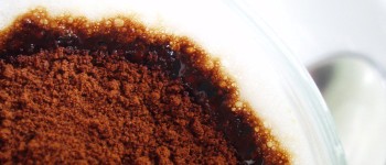 Експерти стверджують, що кава без кофеїну містить жахливу отруту