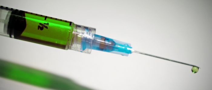 Уряд Китаю досліджує компанію, що продавала небезпечні вакцини