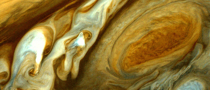 Велика червона пляма Юпітера змінюється, повідомляє НАСА