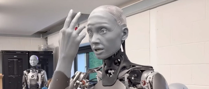Нове відео показує робота з жахливо реалістичною мімікою