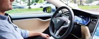 Елон Маск: Кожен автомобіль Тесла буде повністю автономний до 2017 року