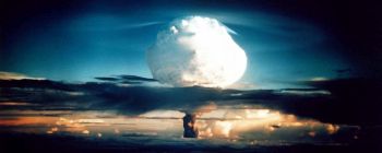 ООН приймає перший в історії договір про заборону ядерної зброї в усьому світі