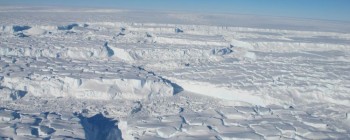 Антарктичний крижаний покрив розвалюється зсередини, підвищуючи рівень моря