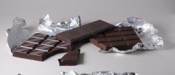 У популярних марках темного шоколаду знайшли небезпечні важкі метали