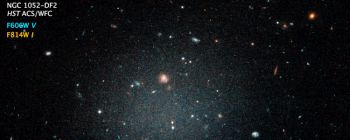 Вчені виявили галактику практично без темної матерії