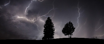 Вчені пропонують вражати хмари електричним струмом, щоб спричинити дощ
