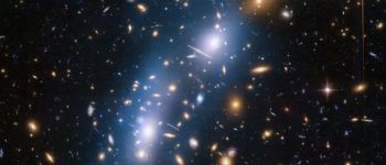 Зірки, відірвані від галактик, дозволили астрономам «побачити» темну матерію