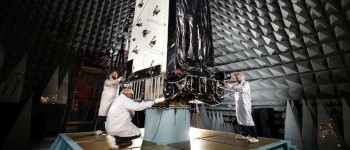 Повітряні сили США запрошують хакерів зламати супутник