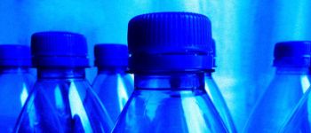«Мутантний фермент» може розкласти пластикові пляшки за кілька годин