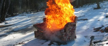 Викидання вогнестійких меблів може знизити вміст токсичних речовин у крові